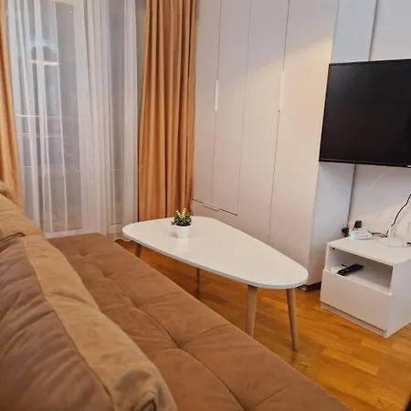 Kamche Apartment